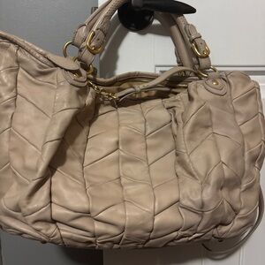 ON HOLD TILL TMR! PLEASE WAIT 


Authentic Miu Miu XL Beige Quilted Women's Bag